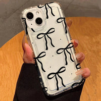 Capa transparente com laço e coração para iPhone