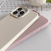 Capa de silicone aveludada para iPhone